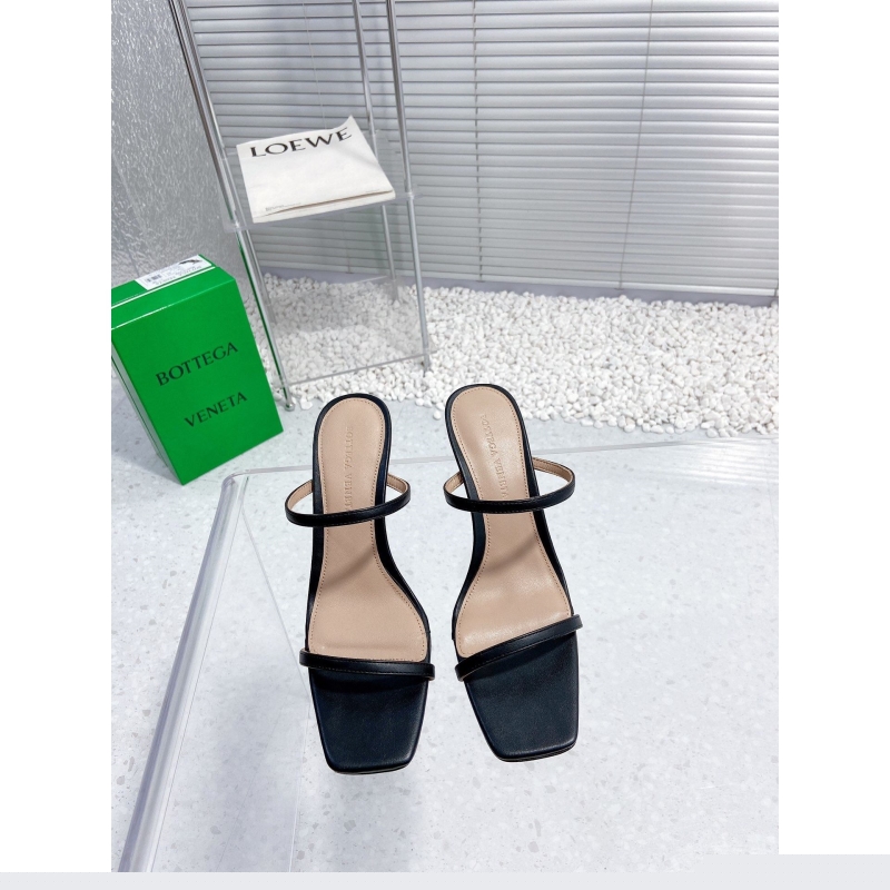 bo*te*ga Ve*ne*ta high heels
